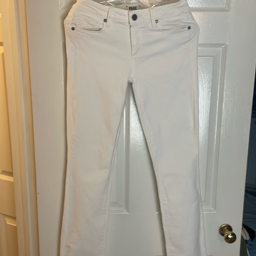 PAIGE skyline straight  White Denim jeans